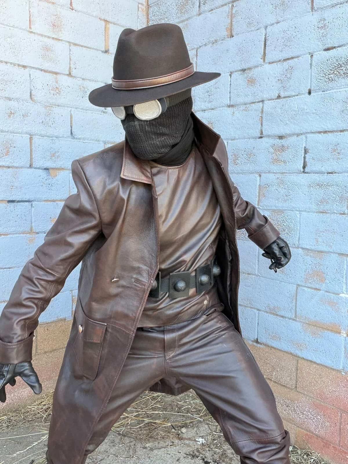 Brown Leather Trench Coat Vigilante Costume – Detective Noir Cosplay Set