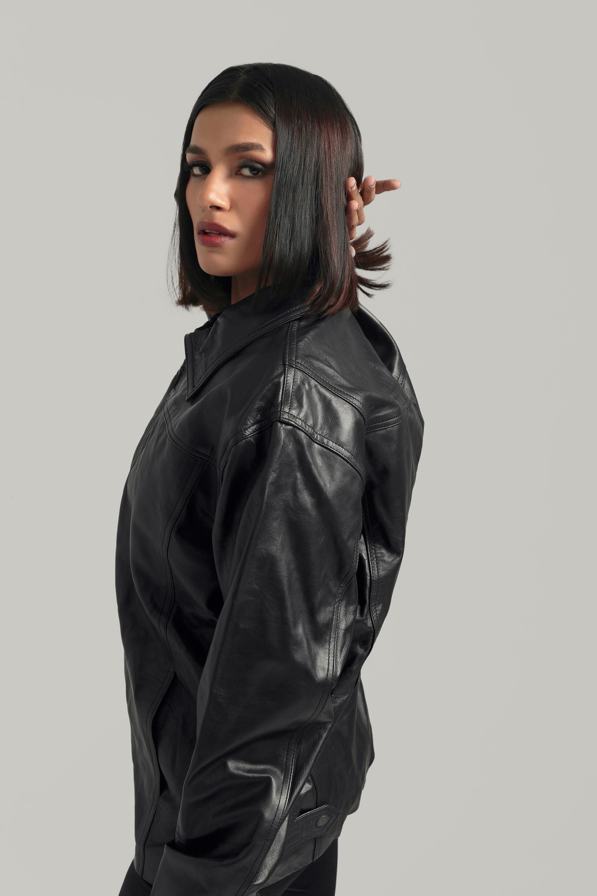 Handcrafted Oversized Black Leather Biker Jacket, Retro Bomber Style